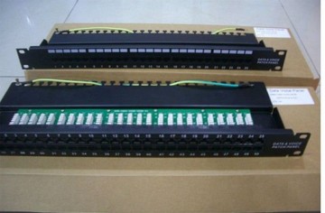 UTP Cat3 25 Ports Voice Patch Panel (P197-25)