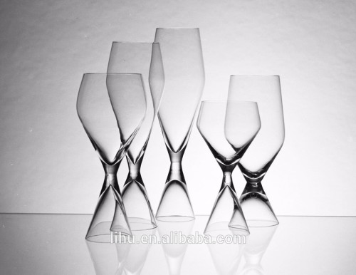 Double sided mouth blown wine mixing glass