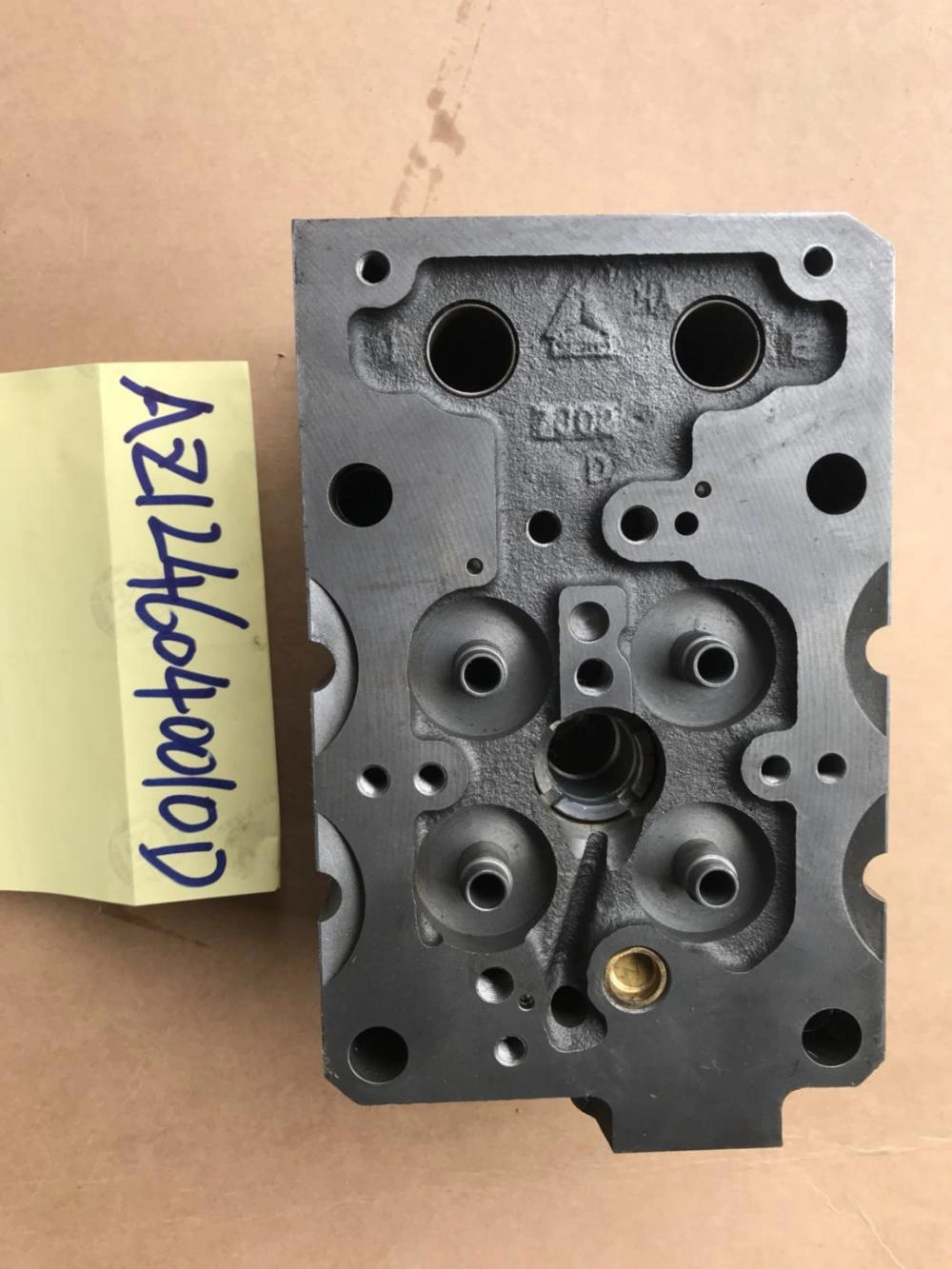 Howo Cylinder Head Assy 61560040068/AZ1096040028 China