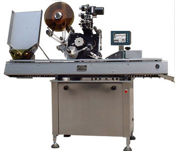 High-speed and precision horizontal vial labeling machine