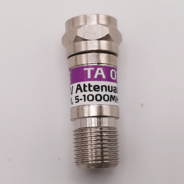 คุณภาพสูง 16 dB f-male ถึง f-female attenuator: ส่วนประกอบ RF CATV ที่เชื่อถือได้