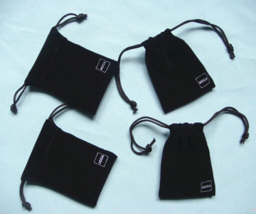 Black Small Velvet Bags for Jewelry