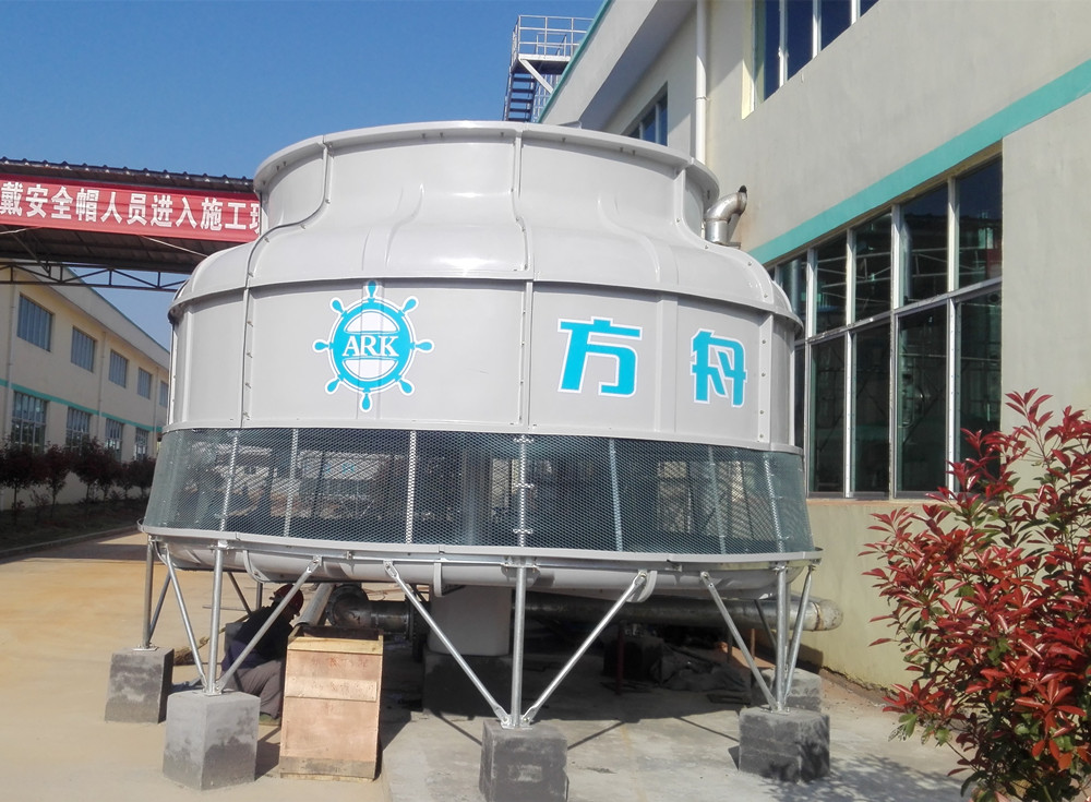 open round loop counter flow water cooling towers