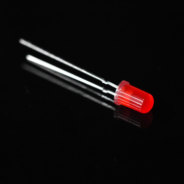 Суперяркая 5-миллиметровая красная рассеянная светодиодная лампа под углом 45 градусов