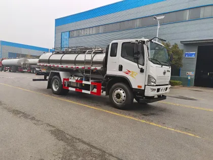 FAW 8000liter Milk Tank Truck Transportation Truck