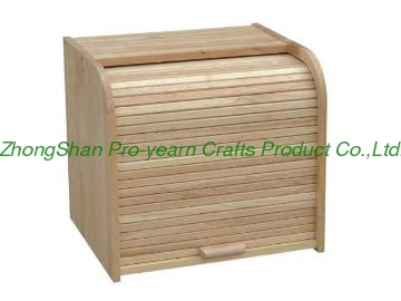 Wooden bread bin with removable louvered door