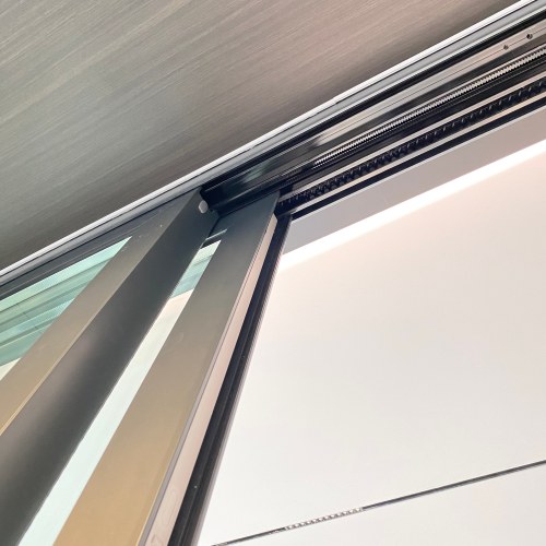 Sistema inteligente de porta deslizante de alumínio com ruptura térmica