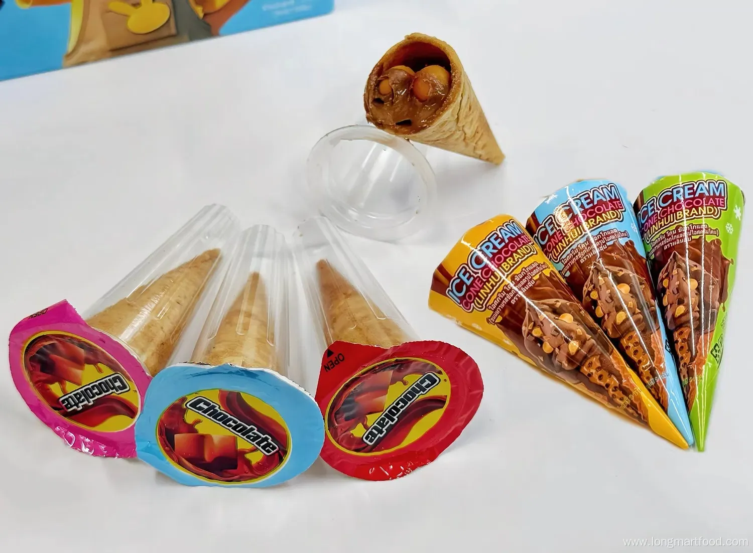 10g Ice Cream Cone Shaped Chocolate Crunch Candy