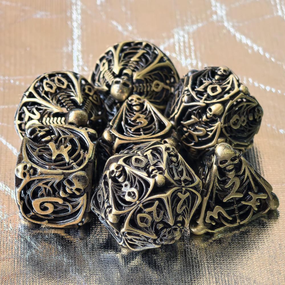 Skull Hollow Copper Dice