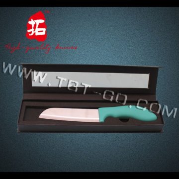 Ceramic santoku knife
