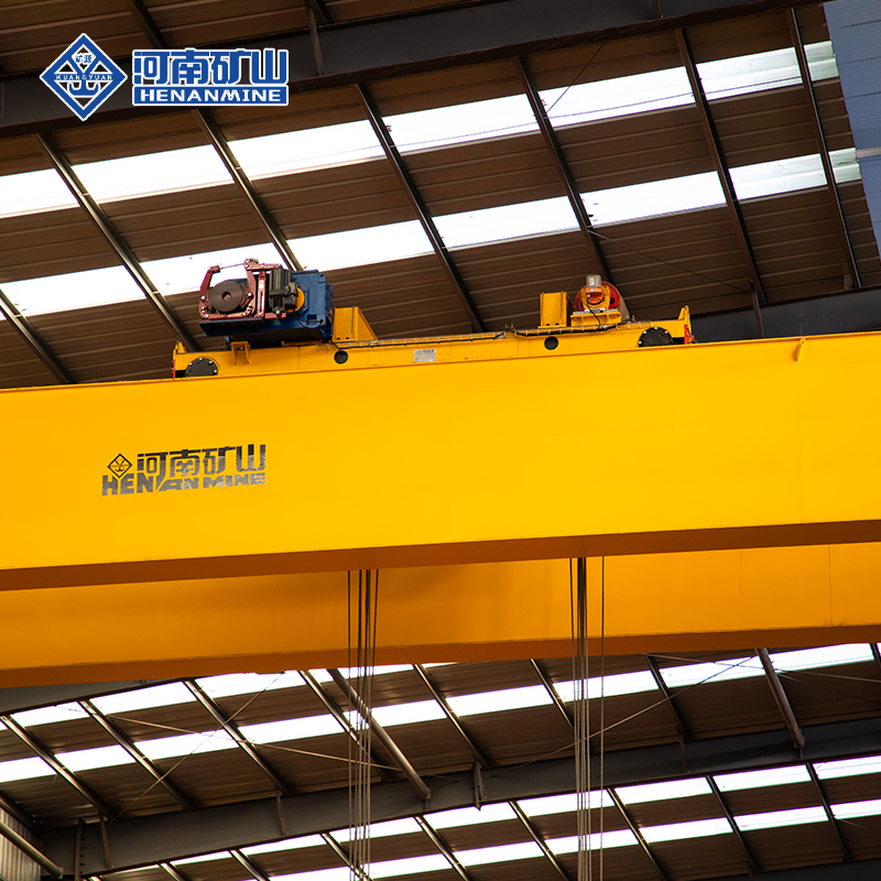 Double-beam Bridge Crane With Welded Rails For Trolley Movement, High ...