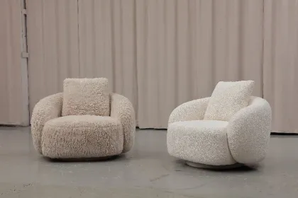 Single-person coarse cloth sofa