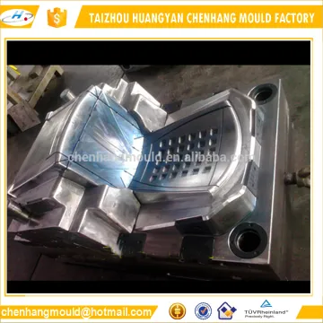 2016 Economic chair plastic seat chair kid with with adjustable legs