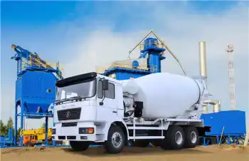Shacman F2000 Cement Truck