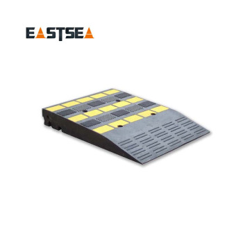 China Wholesale PVC Protective Cover Rubber 500MM Width Portable Ramp for Traffic Safety Speed Hump