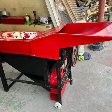 Large Output Capacity Mini Corn Peeler Fresh Corn Thresher