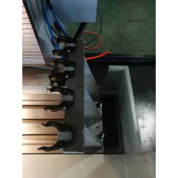CNC Mill, CNC Φρενίρισμα, Μηχανή φρεζαρίσματος CNC