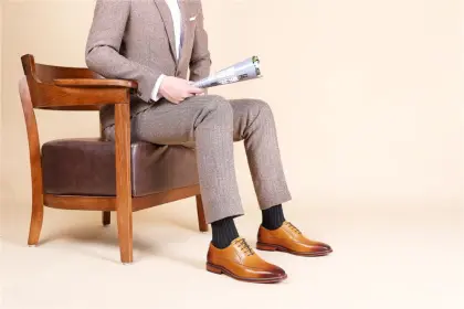 Men`s bike toe dress shoes