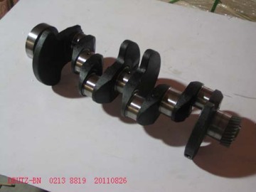 DEUTZ CRANKSHAFT 0213 8819