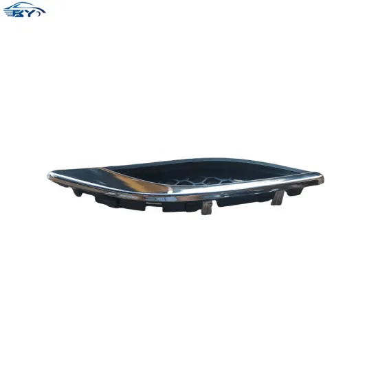 Original Equipment Maserati Ghibli Front Fender Trim OE 670029940