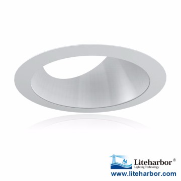 8 Inch Wall Wash Reflector with Spread Lens