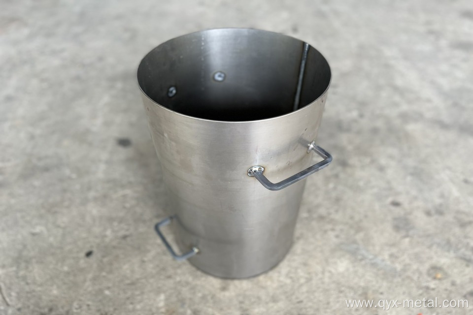 Titanium Barrel Chemical Liquid Storage Electrolysis Tank