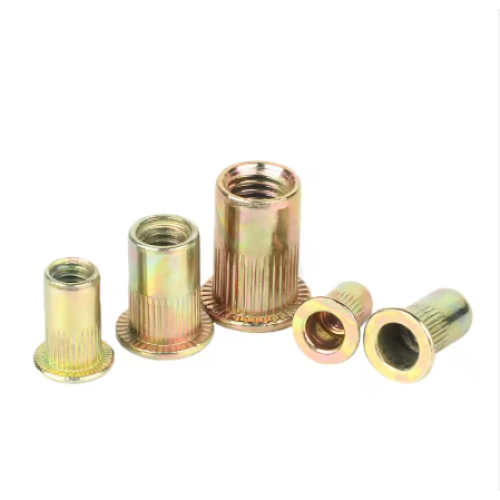 Porcas de rebite hexagonais de cabeça plana com aderência forte