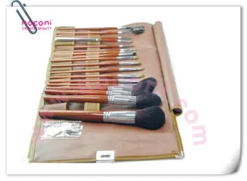 Alibaba China 18pcs high quality goat hair free sample makeup brushes makeup brush set