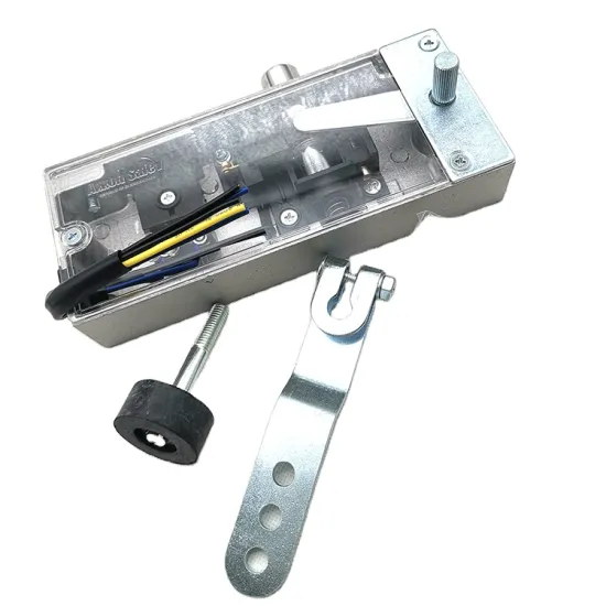 Elevator Swing Door Manual Lock Mechanism