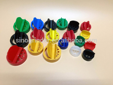 shaker cap
