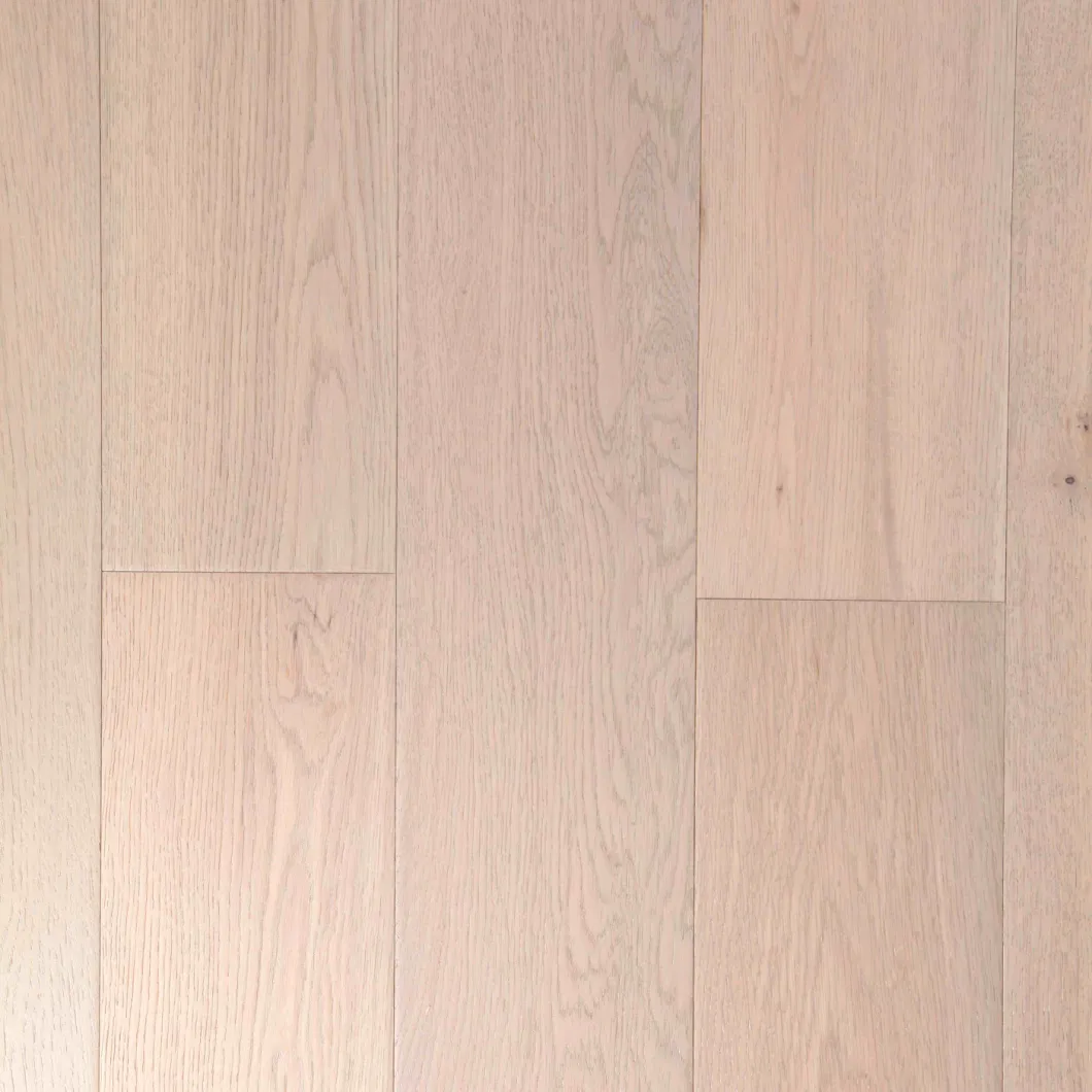 Light Color with Brushed Finish Oak Engineered Hardwood Flooring