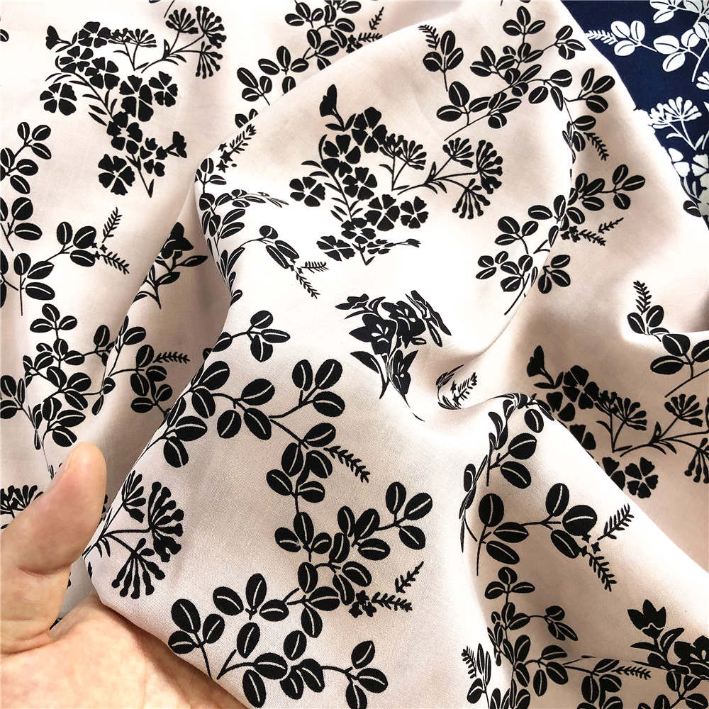 Rayon Printed Fabrics With Small Flower