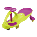 फ्लैश व्हील के साथ बच्चों को स्विंग खिलौना कार