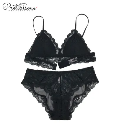 Fashionable lace lingerie bra and panties for women