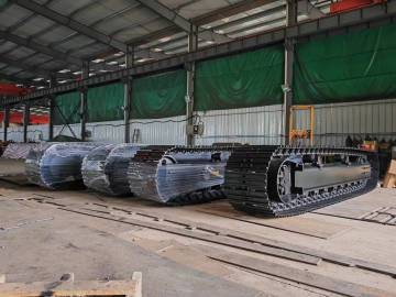 Steel Track Chassis with Beam for Drilling Rig