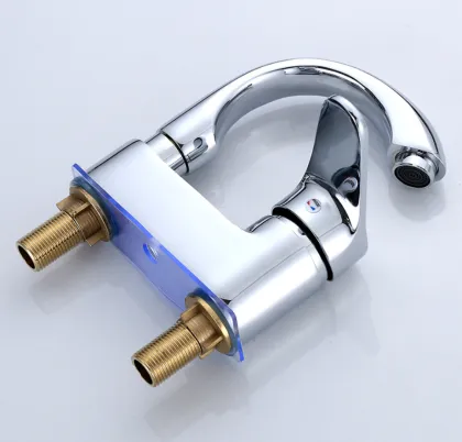 Instant Heating Water Bathroom Faucet For USA Market Free Standing Bath Faucet Set