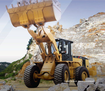 8 Ton Cummins Motorlu Rekabetçi Fiyat Lastik Tekerlekli Yükleyici