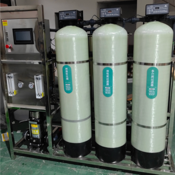 Sistema di desalinizzazione del filtro di osmosi per impianto di purificazione dell'acqua potabile