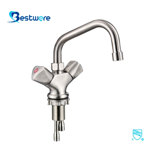 Basin Faucet with Double Handle