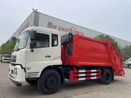 Dongfeng Garbage Compactor truck