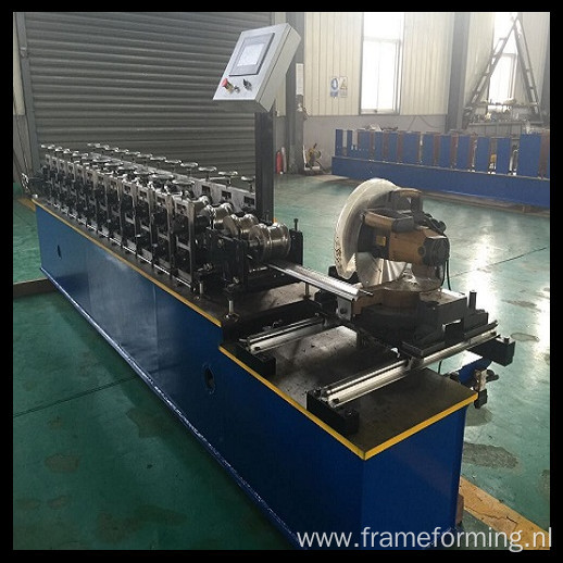 Steel roll shutter door forming machine