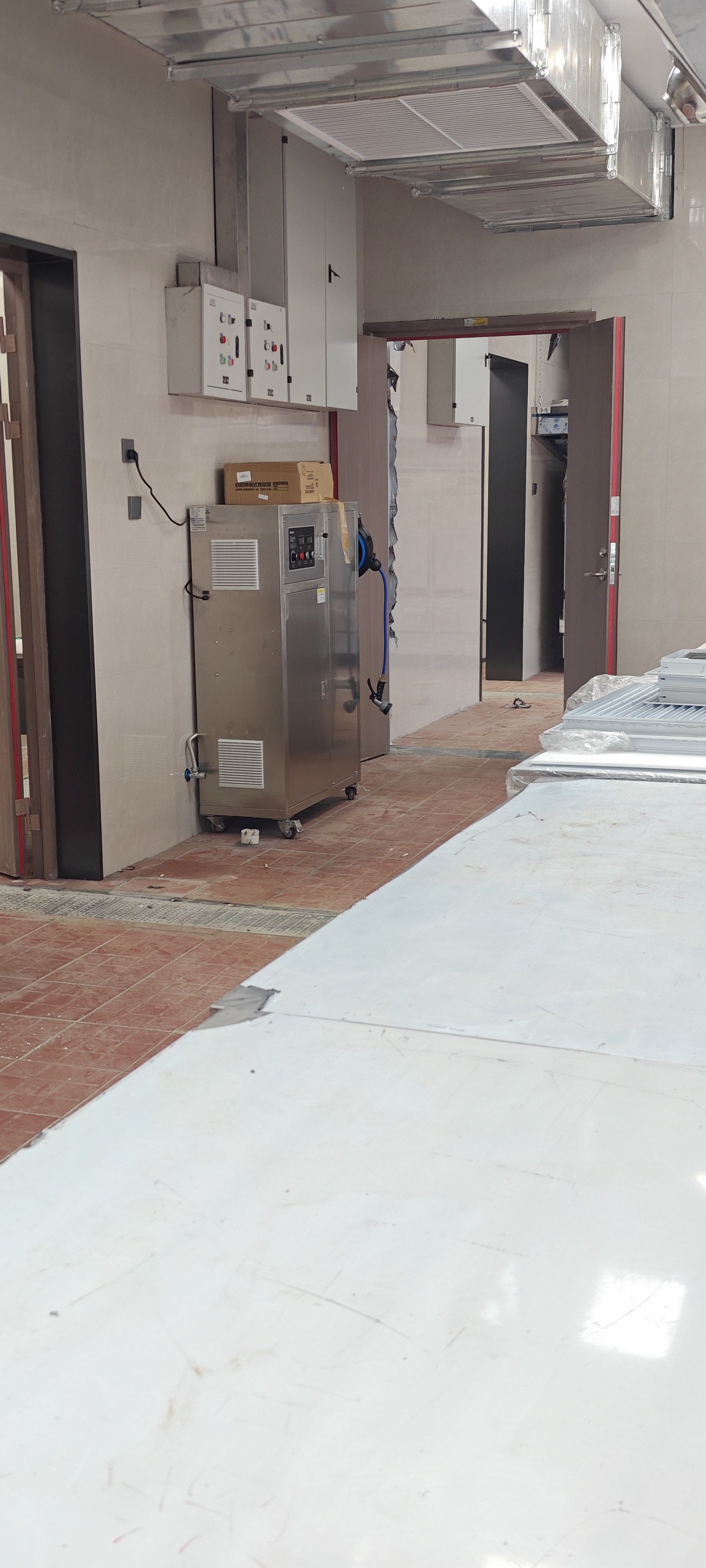 feili-industrial-ozone-generator-airport-kitchen-project feili-industrial-ozone-generator-airport-kitchen-project