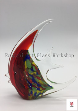 Große rote Fisch-Glas-Skulptur