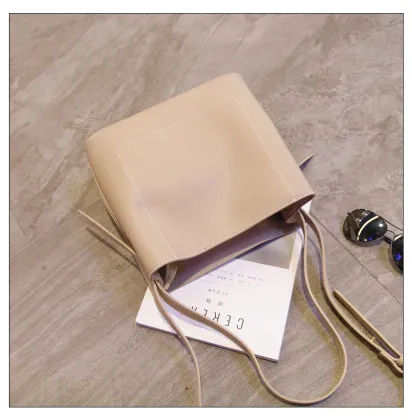 Middle-aged single shoulder bag soft skin mother bag