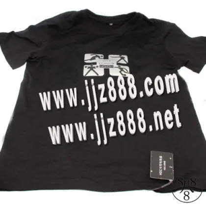 The T-shirt Hidden Lens 