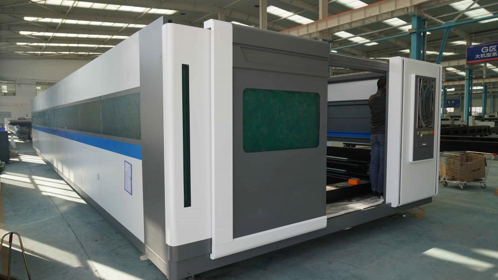 Raycus 1000W Steel Fiber Laser Laser Rutch Machine