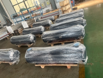 Vertical shell and tube after heat exchanger