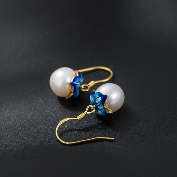 Freshwater Pearl Gilt Earrings