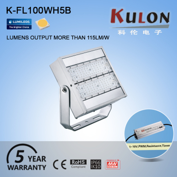 Outdoor daylight ip66 duck to dawn100w led flood light