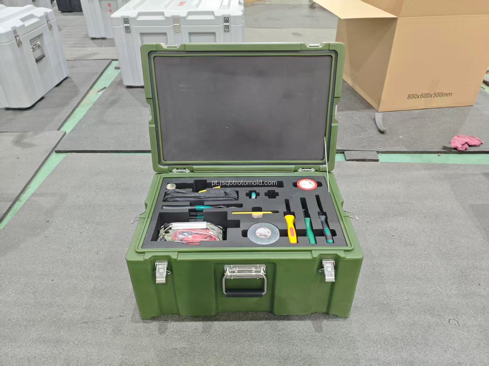 Estojo protetor para equipamentos de precisão e equipamentos fotográficos